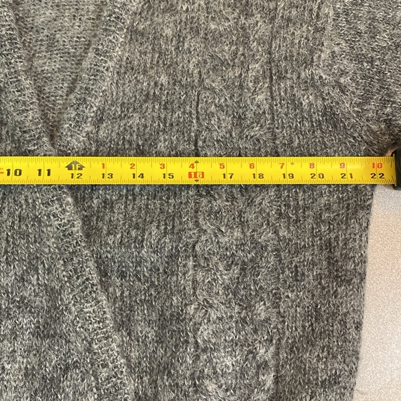 Marks & Spencer’s - vintage wool blend sweater. Size 16-18 - Picture 6 of 8